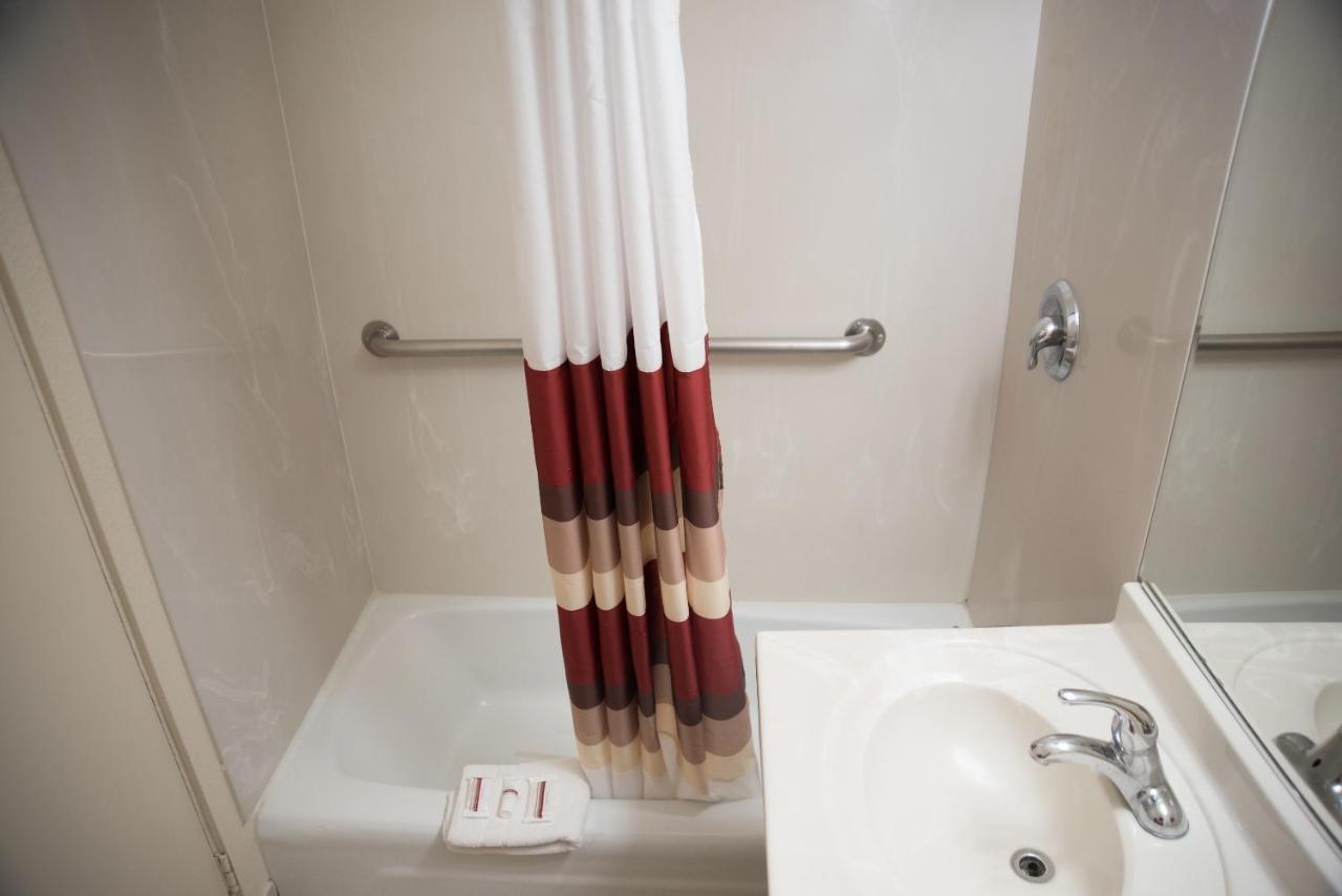 Red Roof Inn ブライス エクステリア 写真
