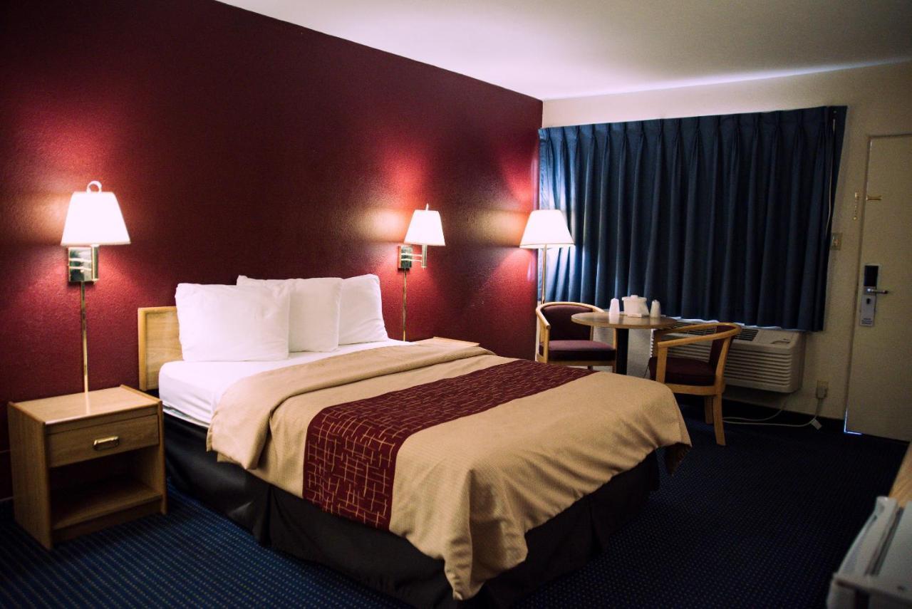 Red Roof Inn ブライス エクステリア 写真