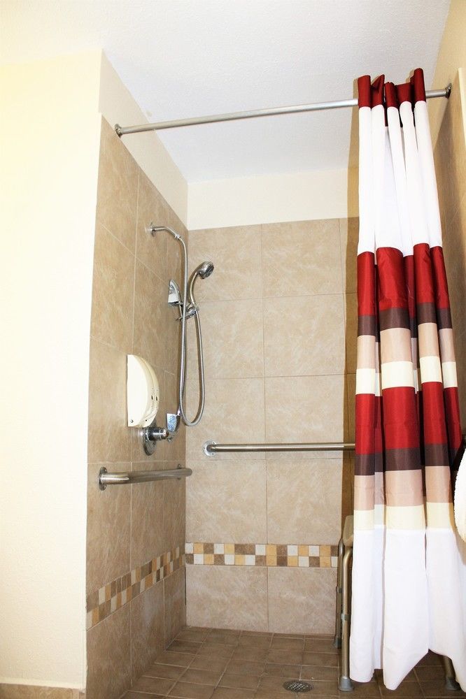 Red Roof Inn ブライス エクステリア 写真